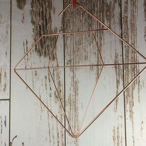 Rose Gold, Diamond Shaped Scarf Hanger. In excellent condition!